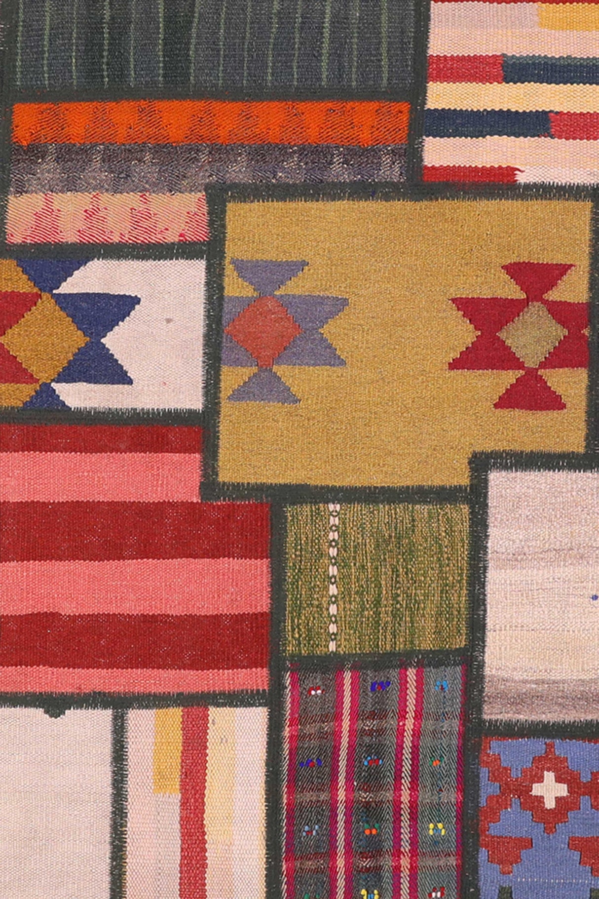 Patchwork Kilim - Nomadic Art