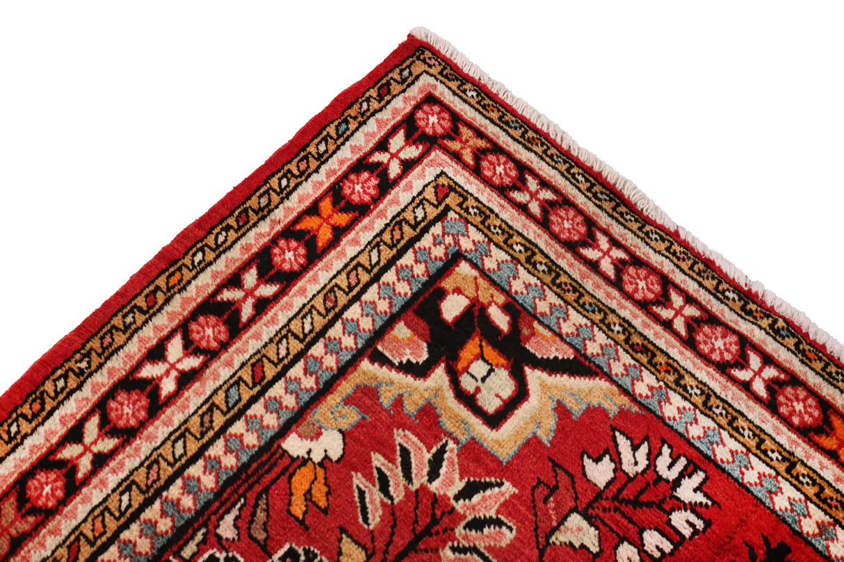 Antique Mahal Rug - Nomadic Art