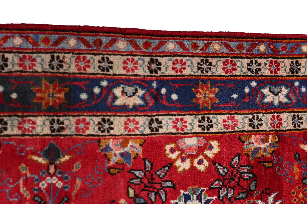 Antique Zarnim Kashan - Nomadic Art